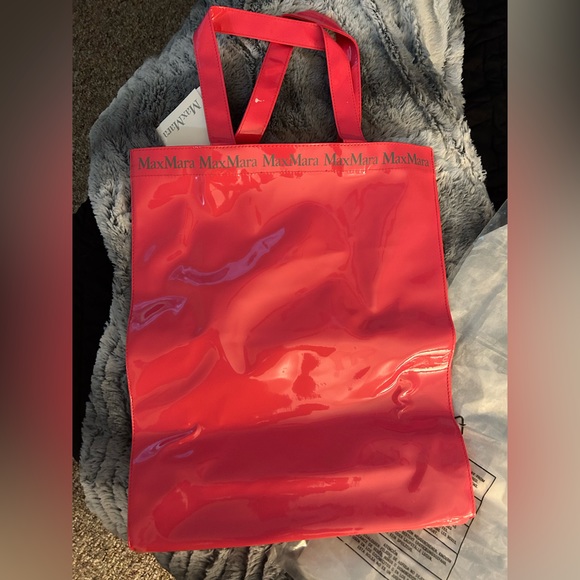 MaxMara Handbags - MaxMara tote bag